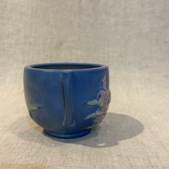 Vintage Small ROSEVILLE Pottery planter - Picture 4 of 7